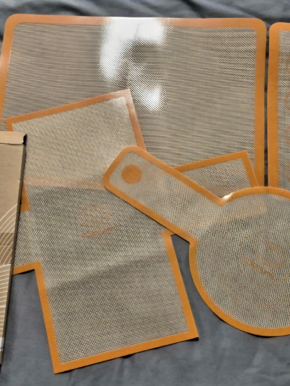 Non-Stick Orange Trim Silicone Mesh Baking Mat Set